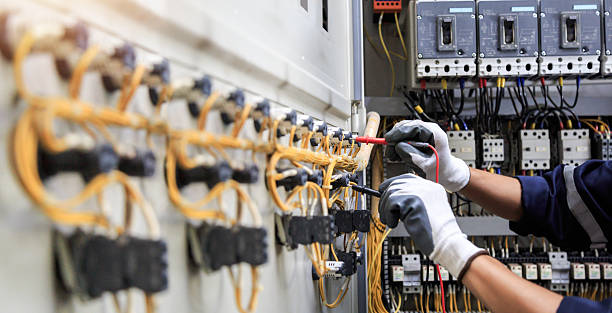 Professional Electrician technician working in Applewood, CO